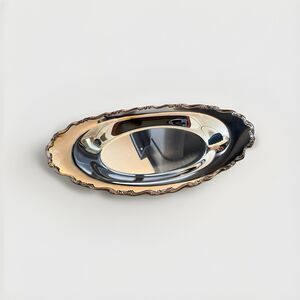 Wm. A. Rogers Silverplate Oval Serving Platter Tray with Scalloped Edge NWT